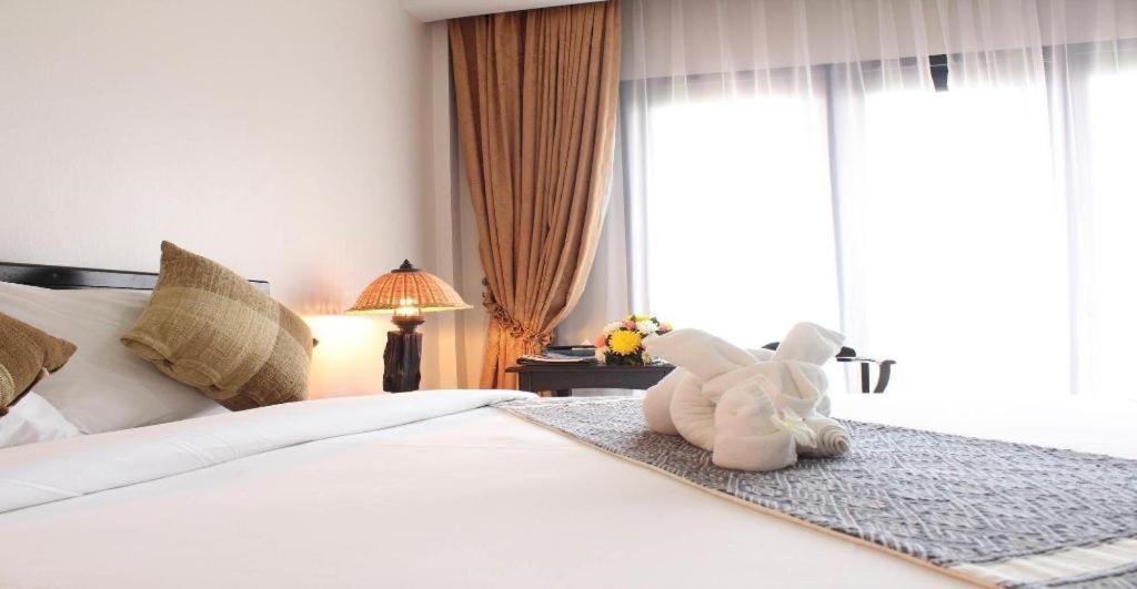 Daosavanh Resort&Spa Hotel Savannakhet Exterior foto